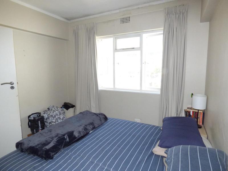 To Let 1 Bedroom Property for Rent in Sea Point Western Cape